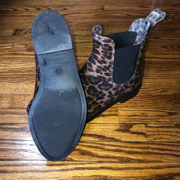 Woman’s Joe Fresh cheetah print rain boots ☔️ - Picture 4 of 5